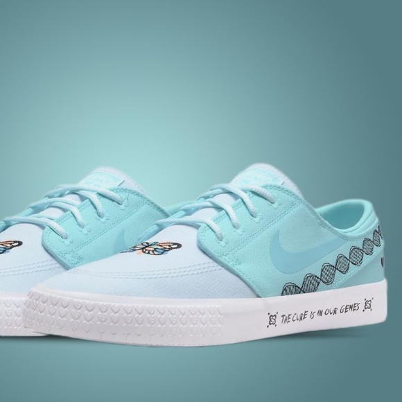 Men's Nike Zoom Stefan Janoski SB 'Doernbecher' White Baby Blue DR6258-100 - Picture 1 of 8